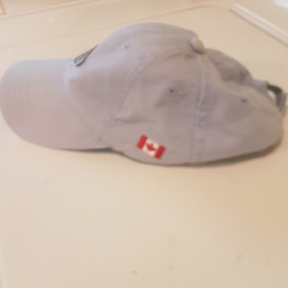 🧢 Caron Light Blue Cap - Picture 4 of 4